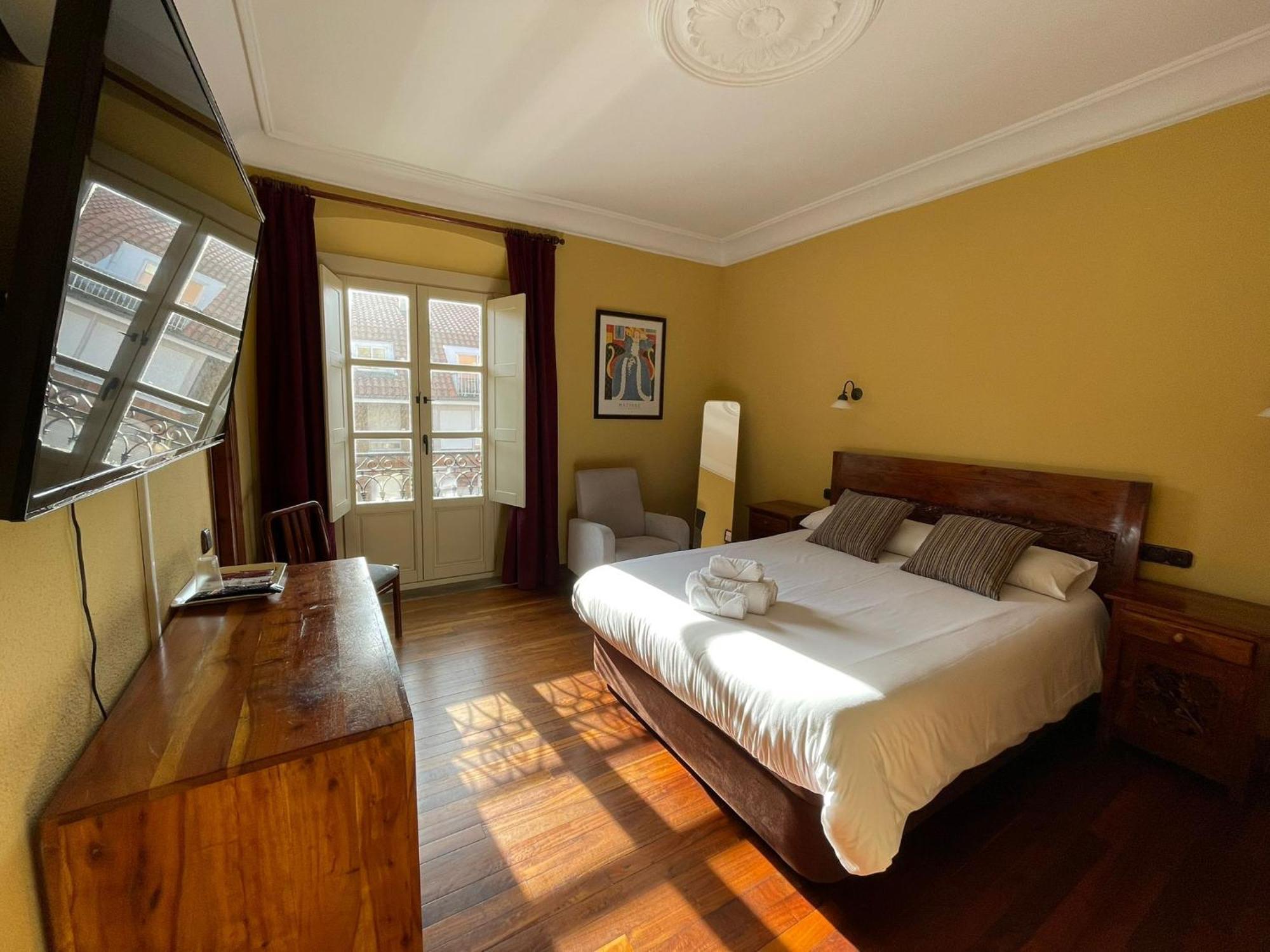 Hostal Esmeralda Comillas Eksteriør bilde