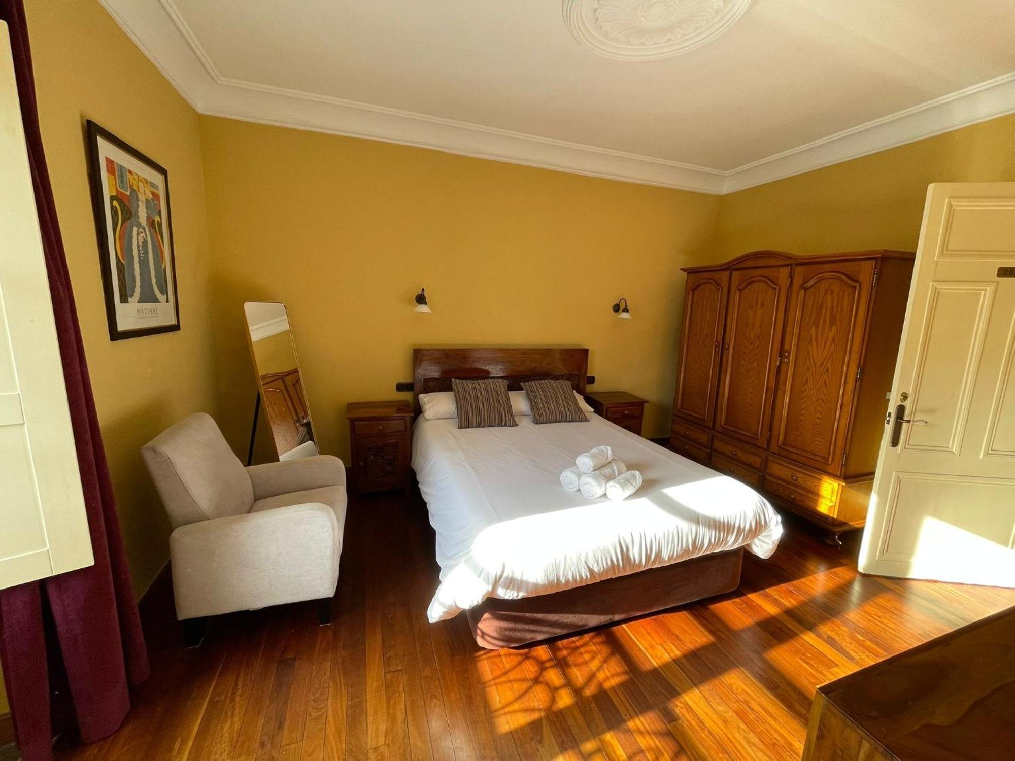 Hostal Esmeralda Comillas Eksteriør bilde
