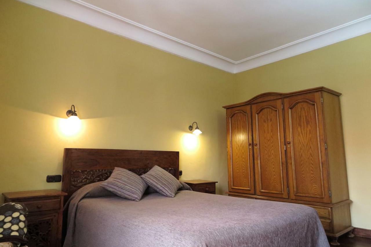 Hostal Esmeralda Comillas Eksteriør bilde